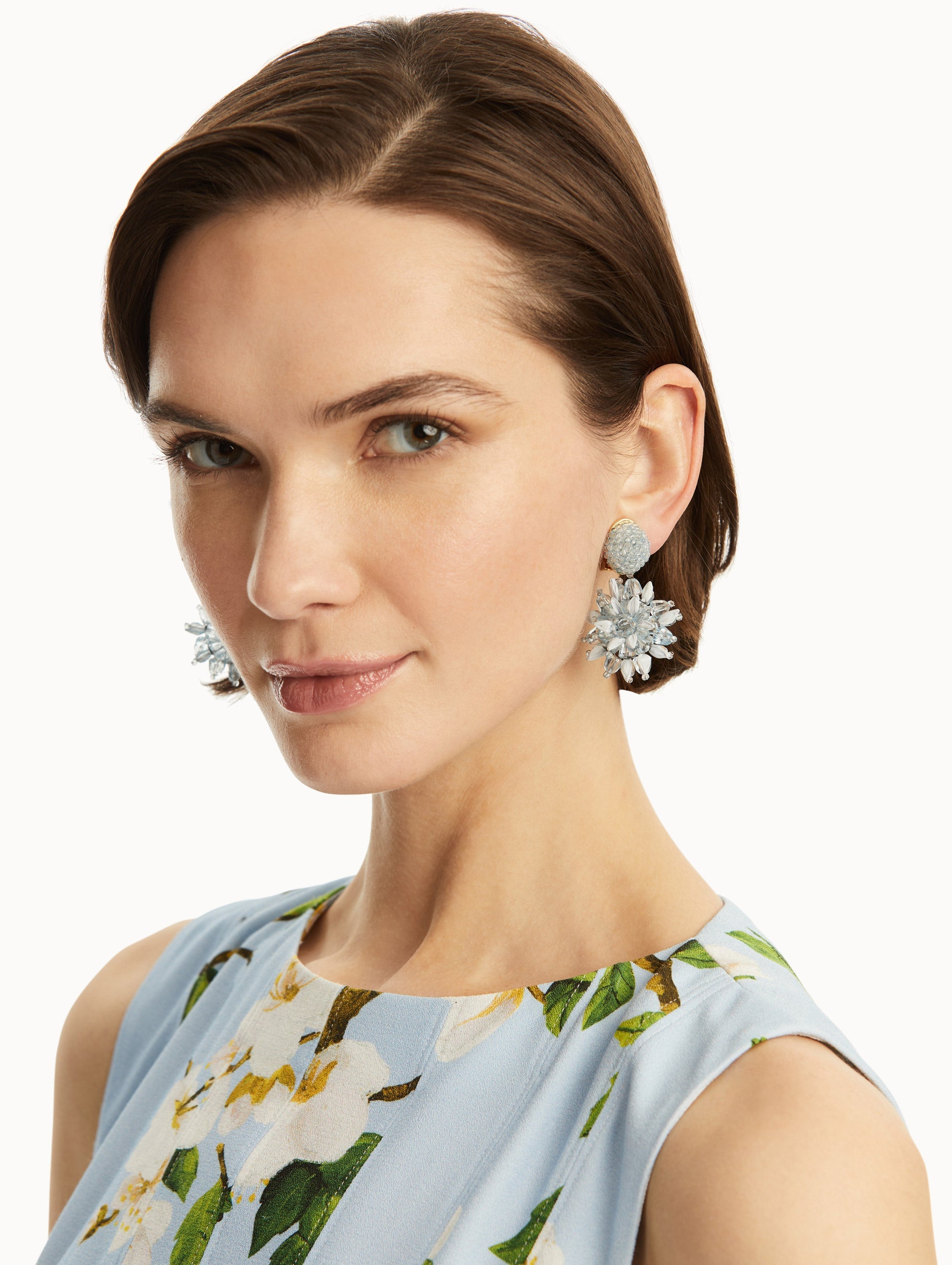 Raffia & Beaded Flower Earrings Blue / Oscar de la Renta