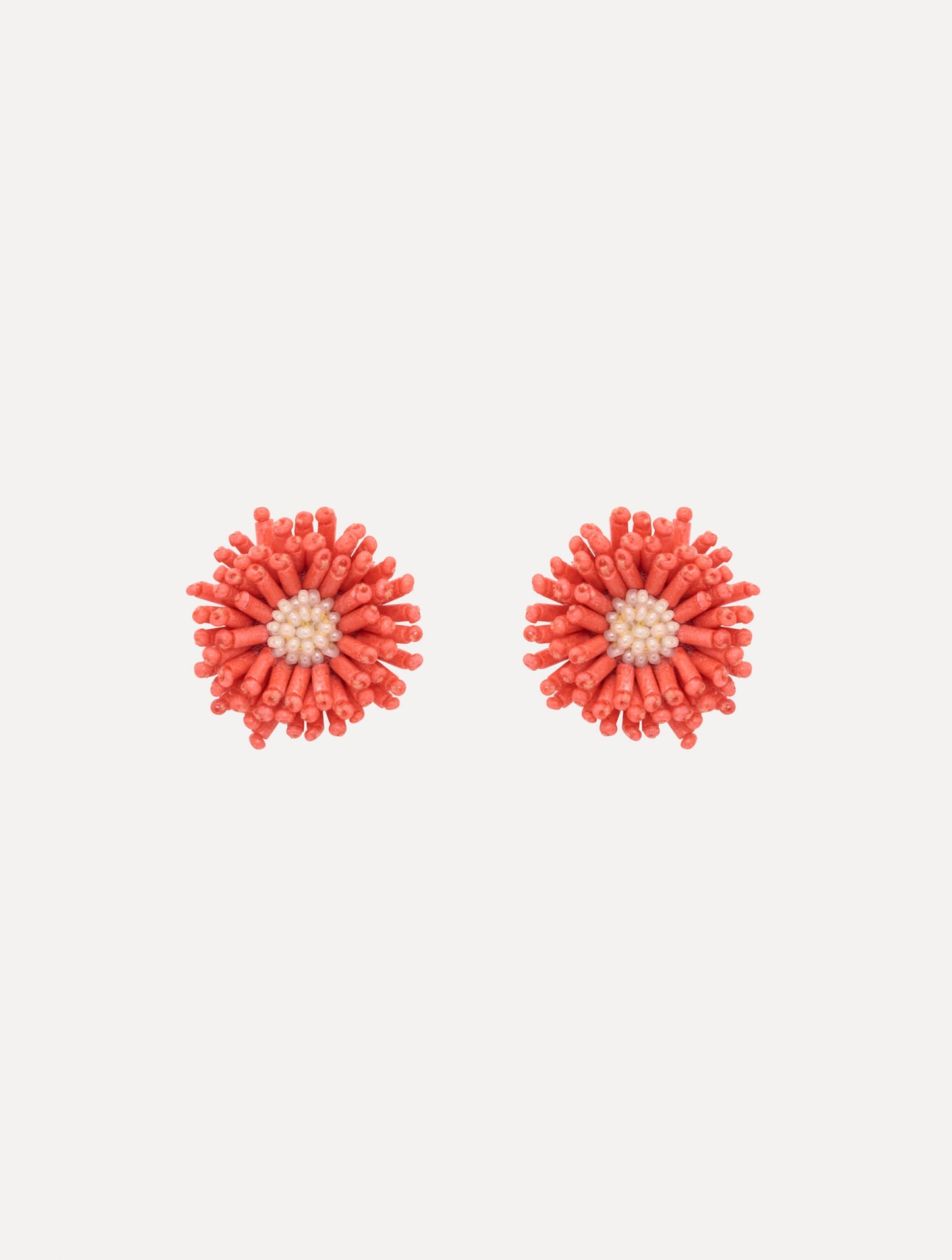 Pompom Flower Earrings Guava / Oscar de la Renta