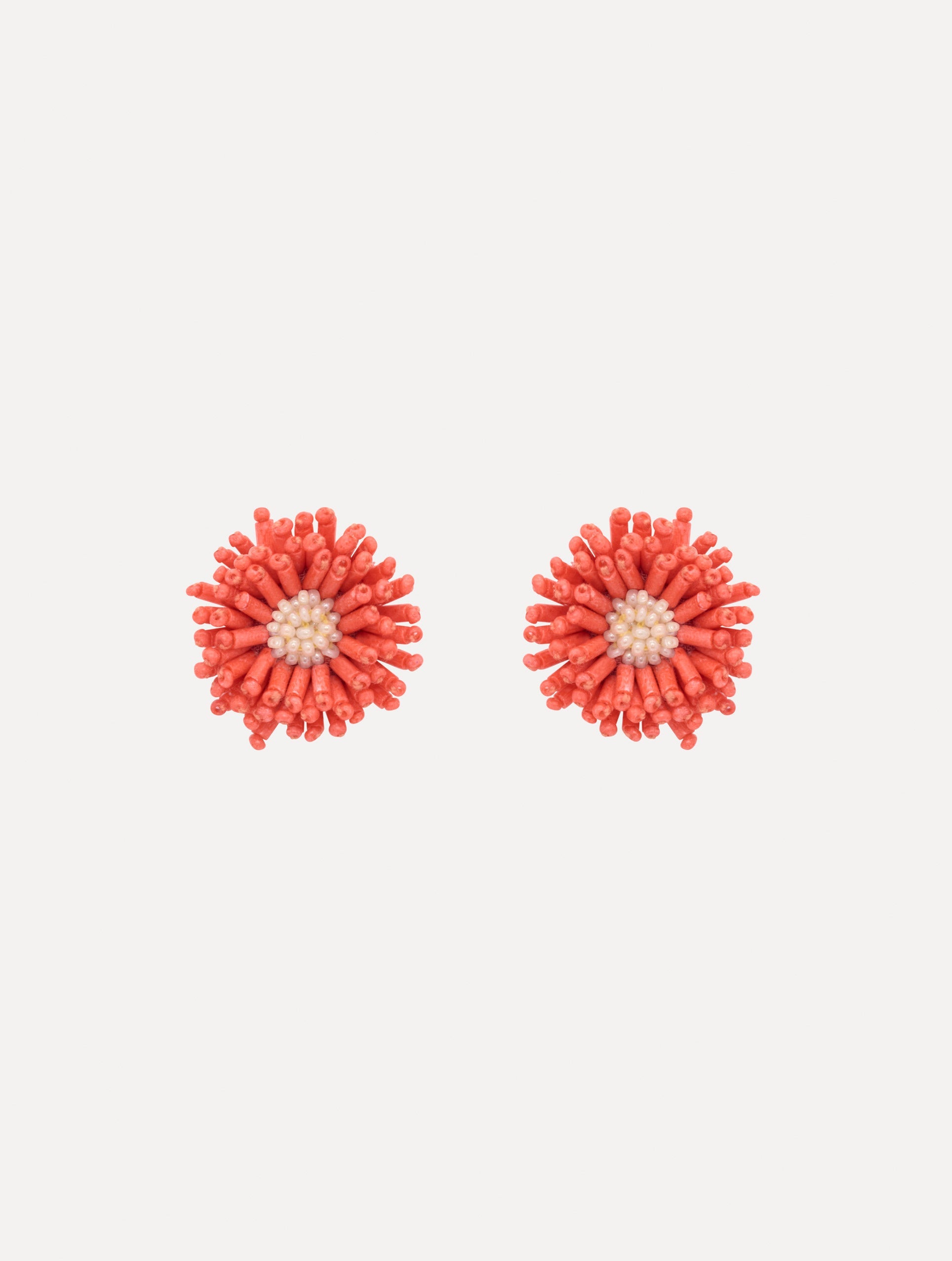 Pompom Flower Earrings Guava / Oscar de la Renta