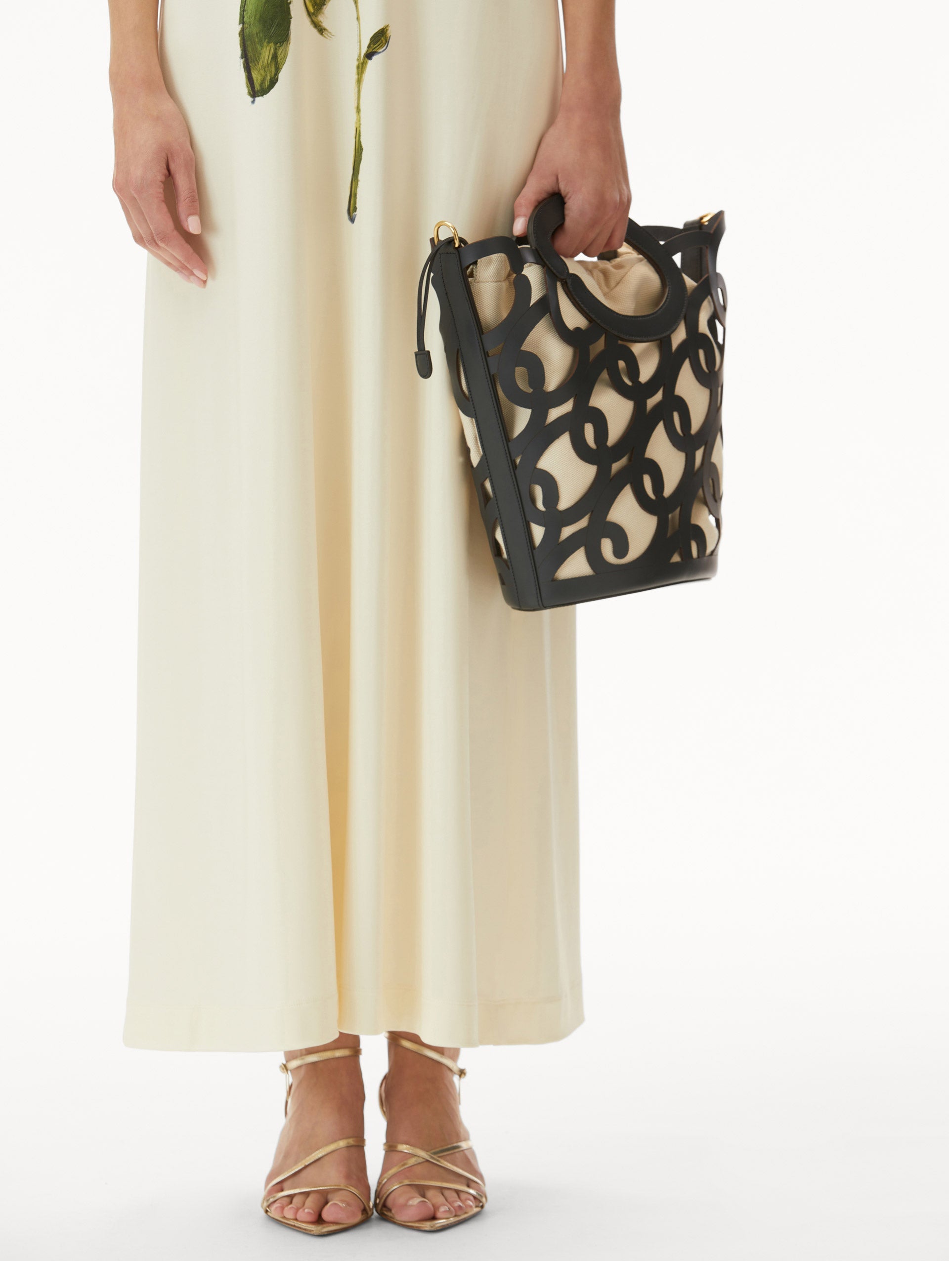 Oscar Chain-Link Leather Tote Navy / Oscar de la Renta