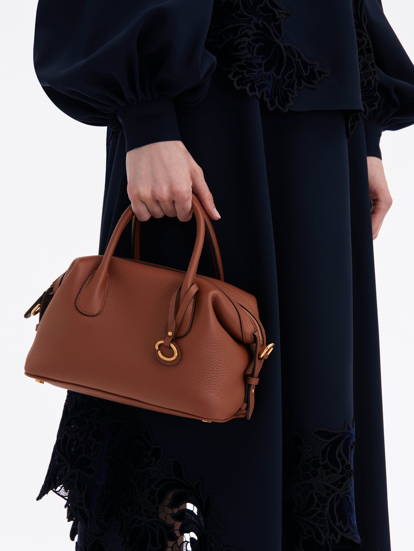 The Mini Dahlia Cognac / Oscar de la Renta
